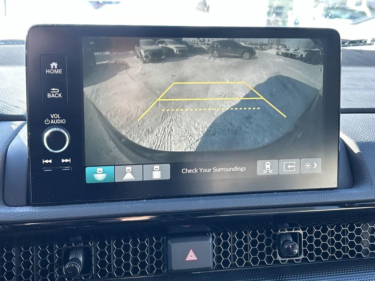 2024 Honda CR-V Hybrid Touring AWD 2 SETS, ON WINTERS  Leather Seats  All Photo