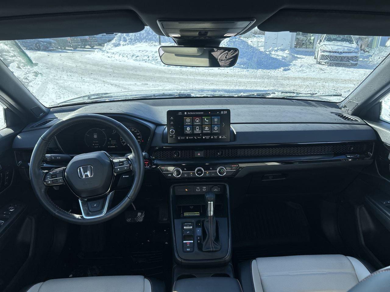 2024 Honda CR-V Hybrid Touring AWD 2 SETS, ON WINTERS  Leather Seats  All Photo