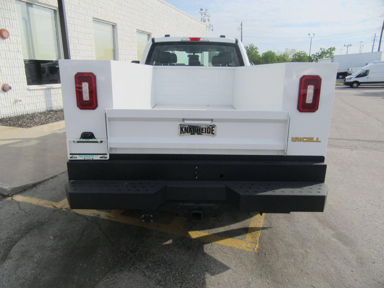 2022 Ford F-250 4X4 EXT CAB WITH NEW SERVICE/UTILITY BODY Photo4