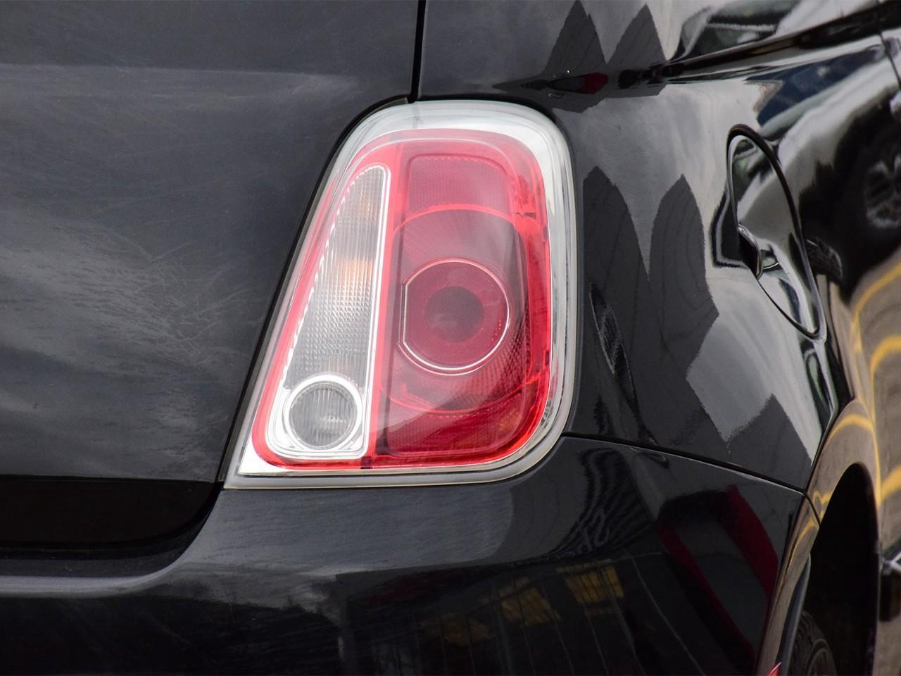 2012 Fiat 500 Lounge 2dr Hatchback Photo4