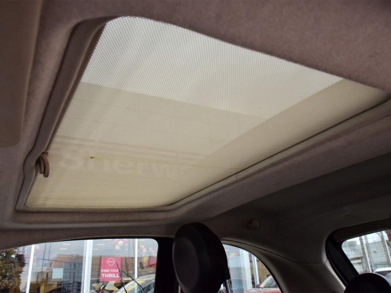 2012 Fiat 500 Lounge 2dr Hatchback Photo