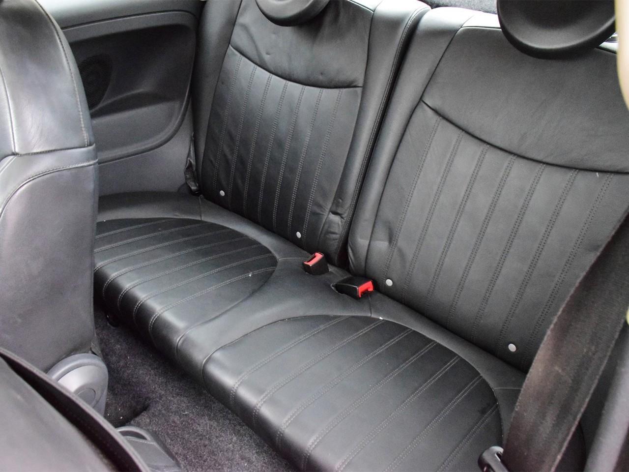 2012 Fiat 500 Lounge 2dr Hatchback Photo