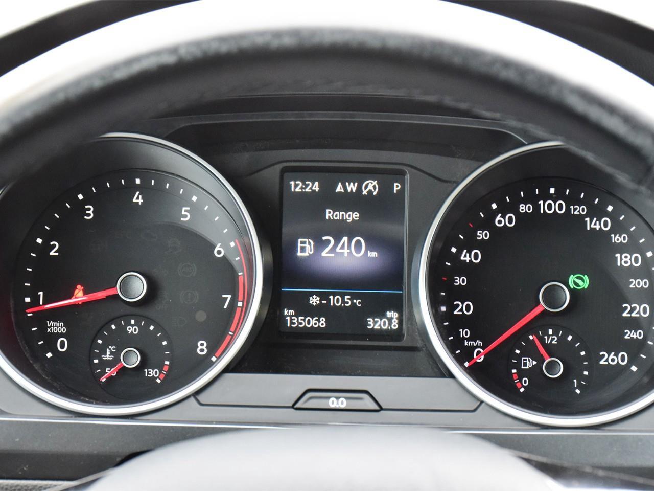 2018 Volkswagen Tiguan Comfortline 4dr All-wheel Drive 4MOTION Photo