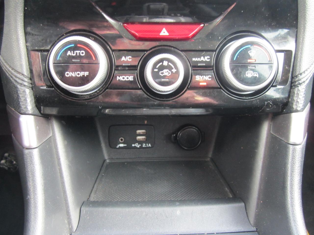 2023 Subaru Forester Touring CVT EYESIGHT ONE OWNER NO ACCIDENTS Photo