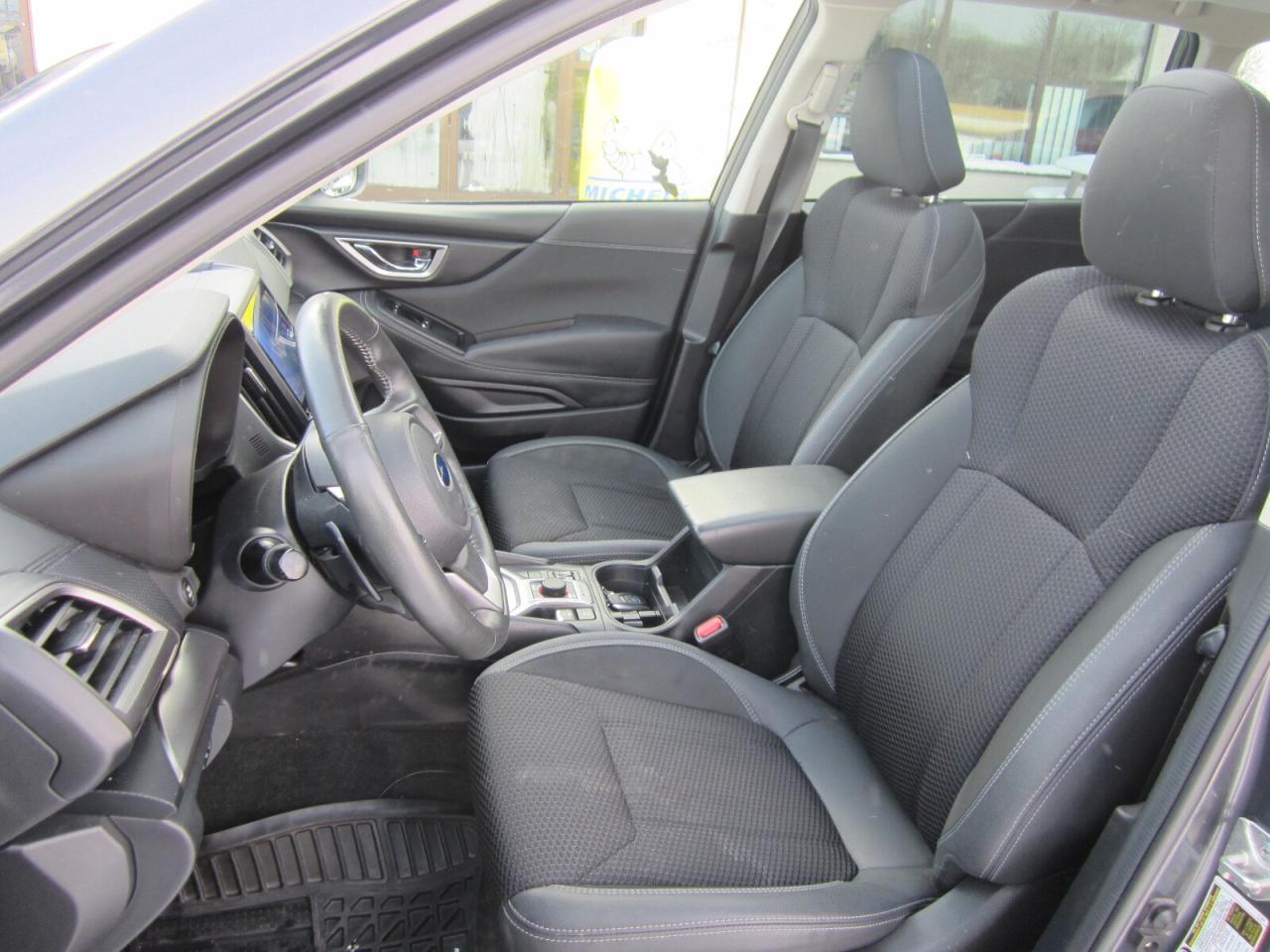 2023 Subaru Forester Touring CVT EYESIGHT ONE OWNER NO ACCIDENTS Photo