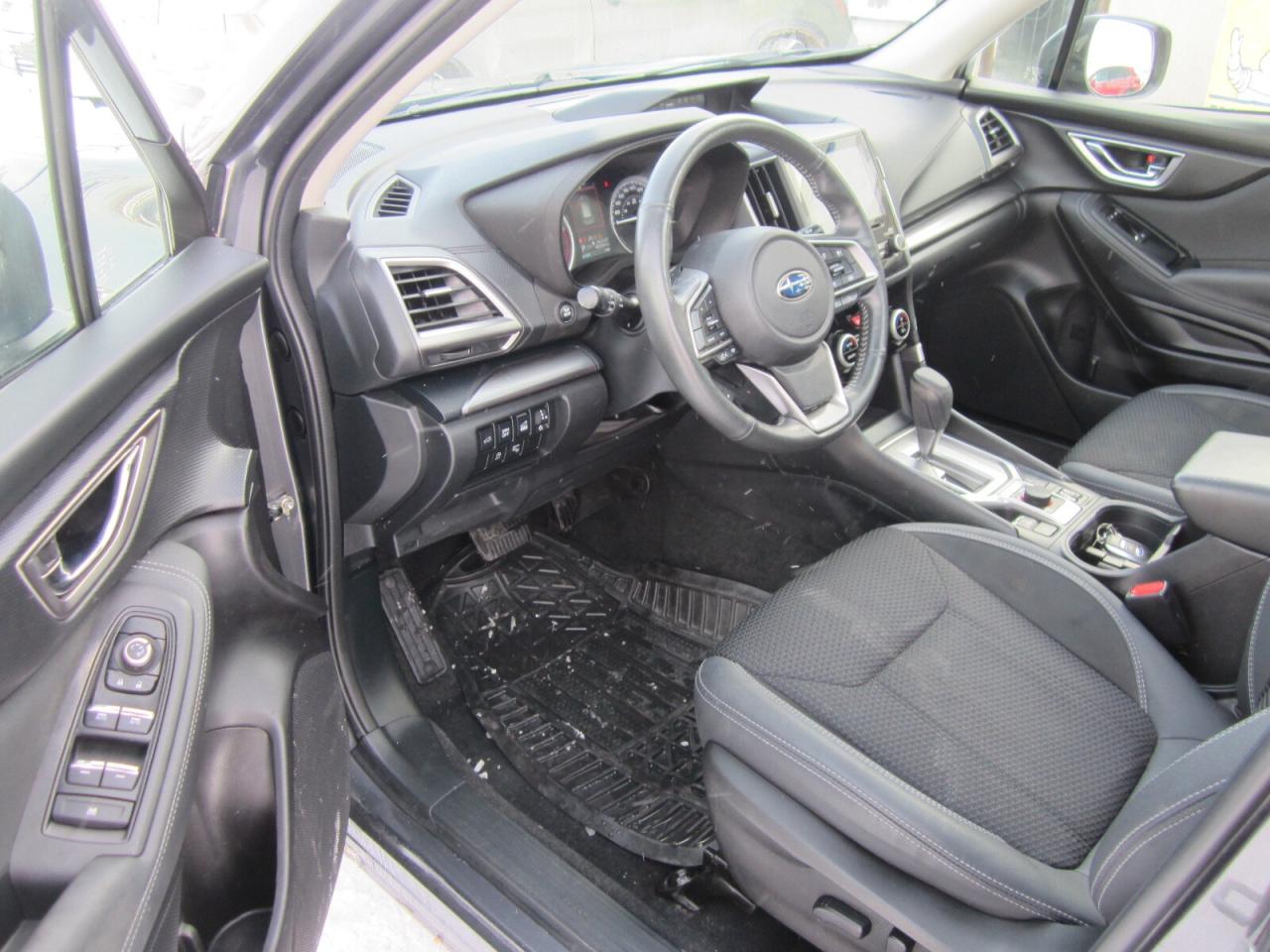 2023 Subaru Forester Touring CVT EYESIGHT ONE OWNER NO ACCIDENTS Photo