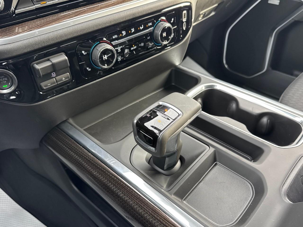 2026 Chevrolet Silverado 1500 Crew Cab Short Box 4-Wheel Drive RST Photo