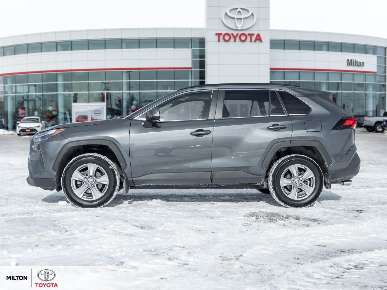 2024 Toyota RAV4 POWER SEAT SUNROOF HEATED STEERING ONE OWNER TCUV Photo