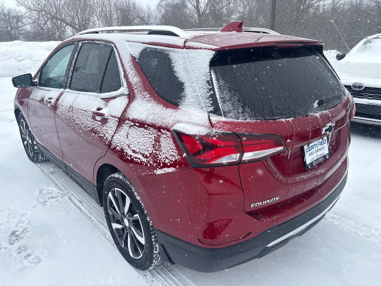2024 Chevrolet Equinox Premier AWD + Sunroof + Navigation + 1 Owner Photo