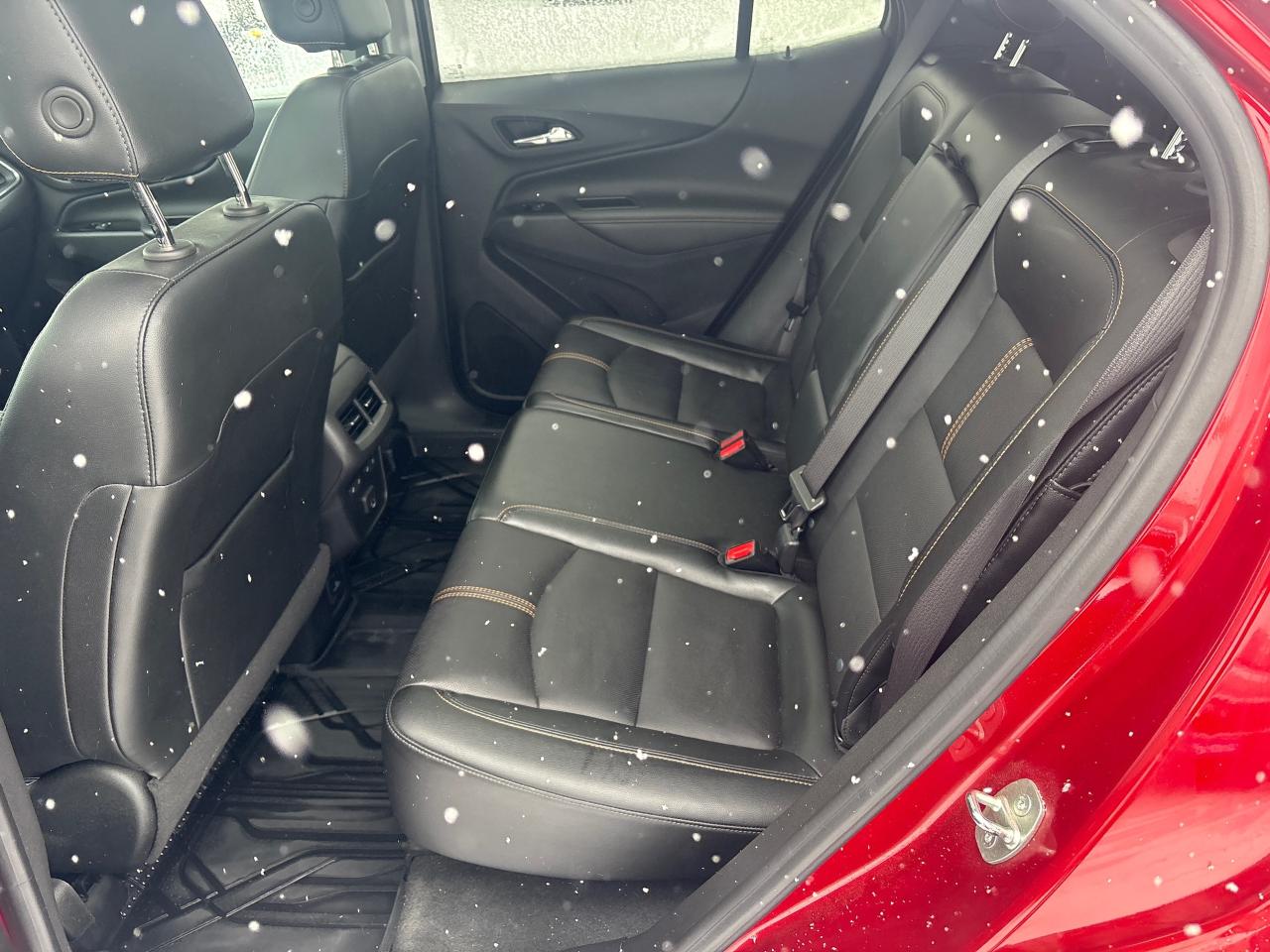 2024 Chevrolet Equinox Premier AWD + Sunroof + Navigation + 1 Owner Photo