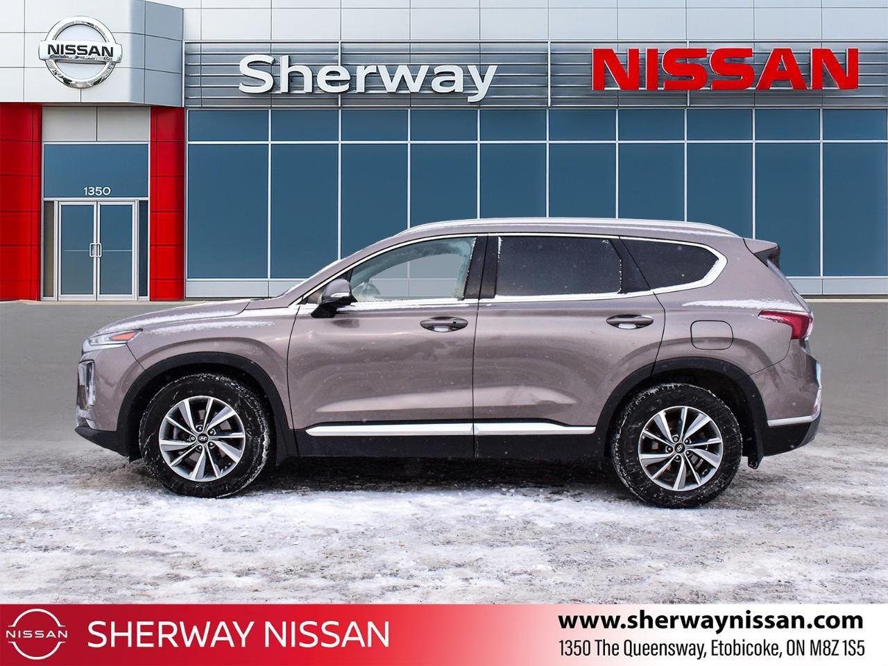 2019 Hyundai Santa Fe  Photo2