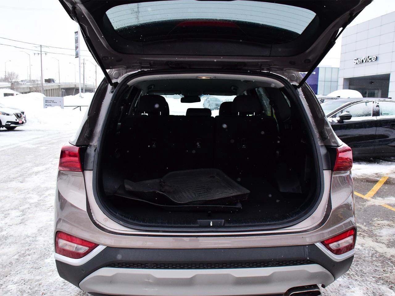 2019 Hyundai Santa Fe  Photo