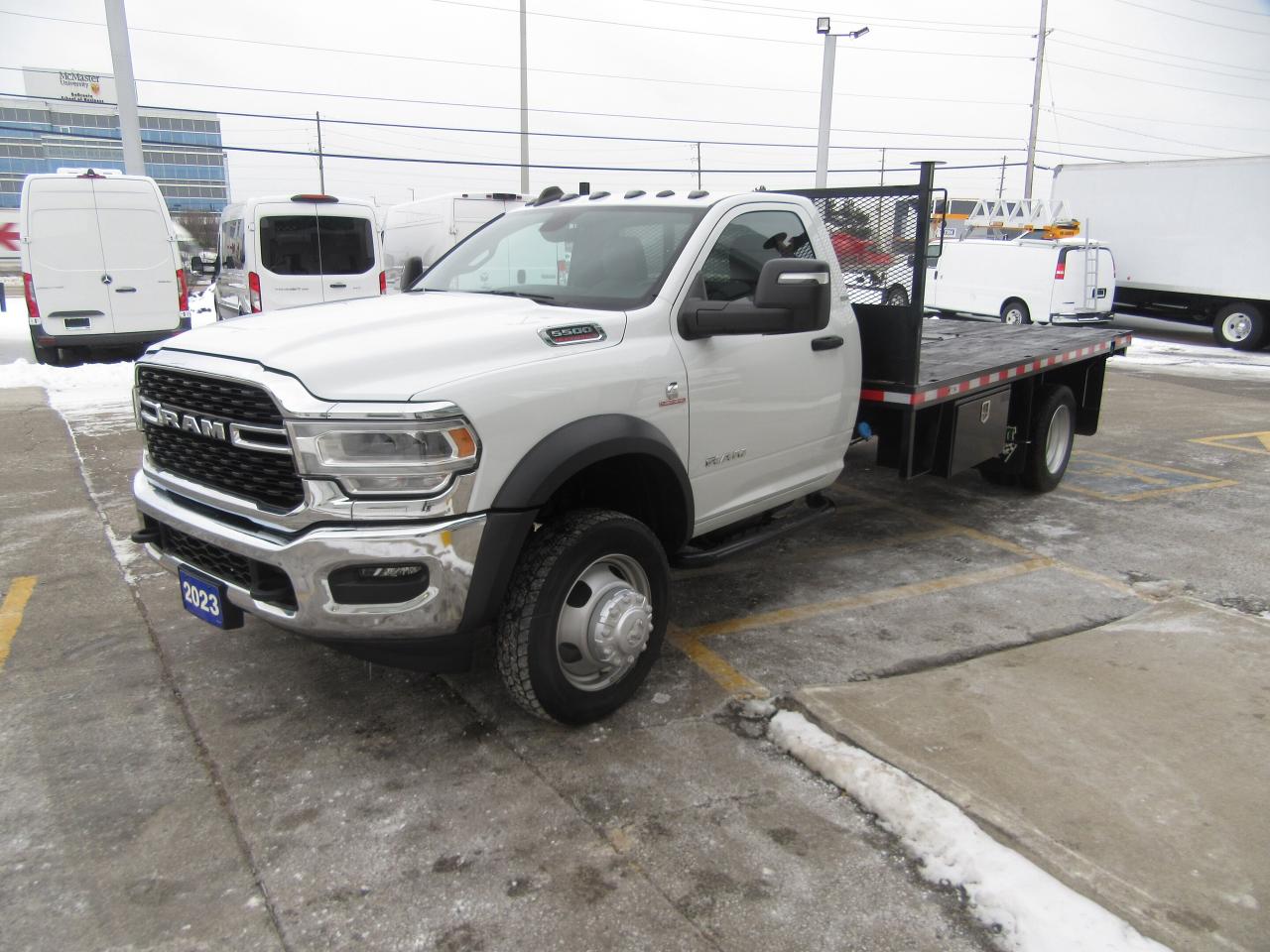 2023 RAM 5500 4X4 DIESEL 14FT FLAT DECK SLT Photo