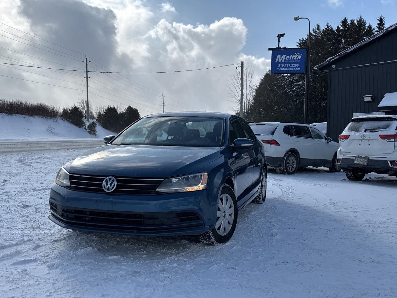 2015 Volkswagen Jetta Sedan Trendline+ Photo0