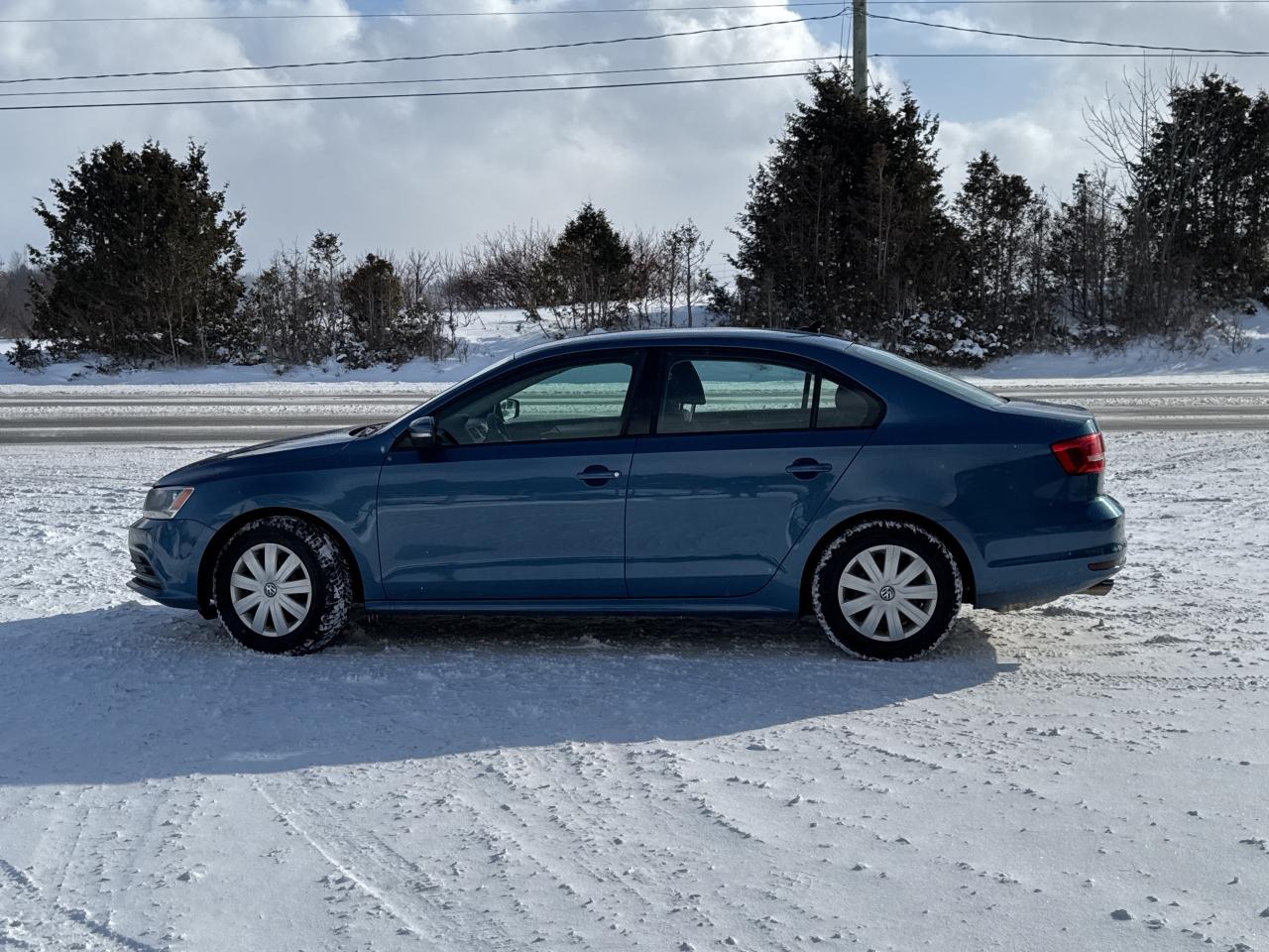 2015 Volkswagen Jetta Sedan Trendline+ Photo