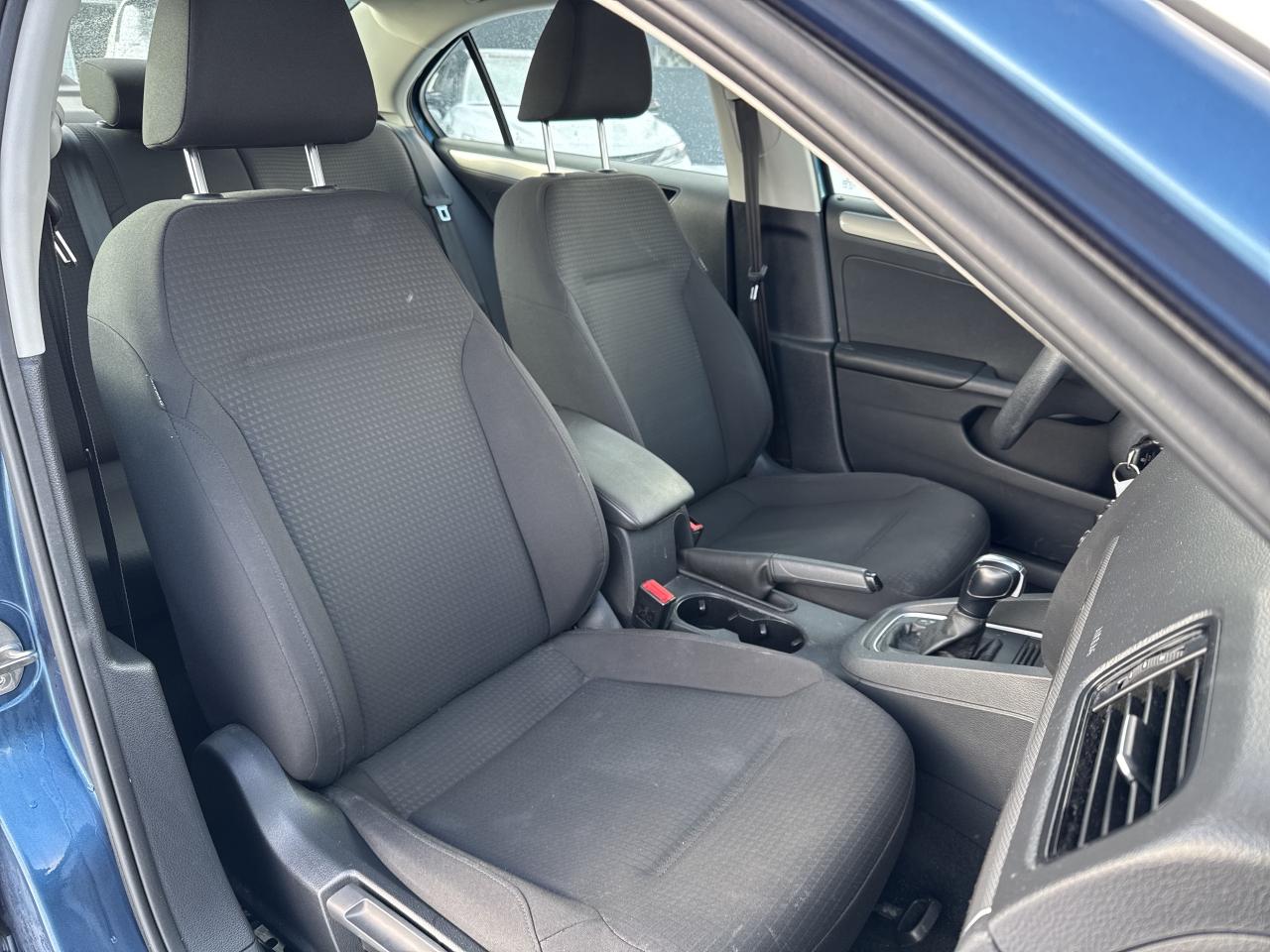 2015 Volkswagen Jetta Sedan Trendline+ Photo