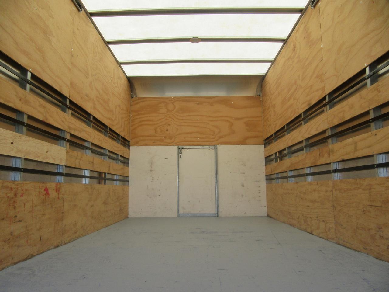 2023 GMC GMCSavana 3500 CUSTOM 16FT HIGH BOX CUBE VAN 91 INCH HEIGHT Photo