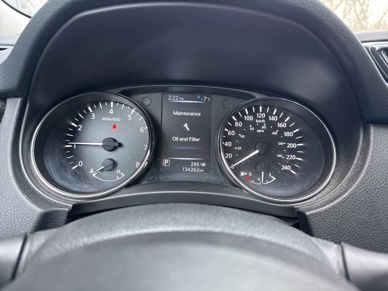 2017 Nissan Rogue S, Bluetooth, Back Up Cam Photo