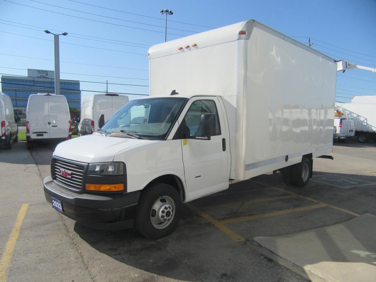 2023 GMC Savana 3500 CUSTOM 16FT HIGH BOX CUBE VAN 91 INCH HEIGHT Photo