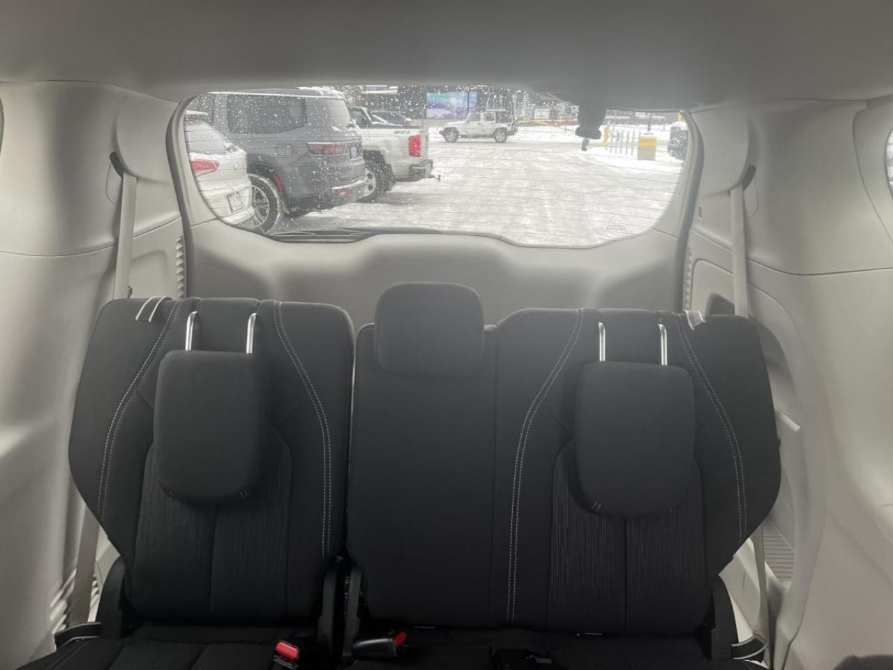 2024 Chrysler Grand Caravan SXT 2WD Photo