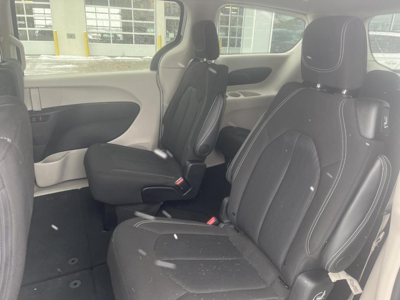 2024 Chrysler Grand Caravan SXT 2WD Photo