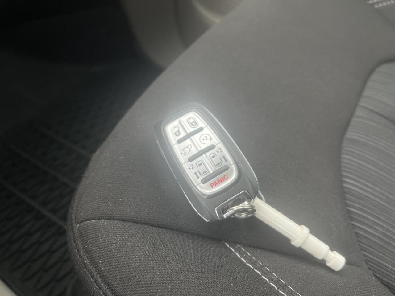 2024 Chrysler Grand Caravan SXT 2WD Photo