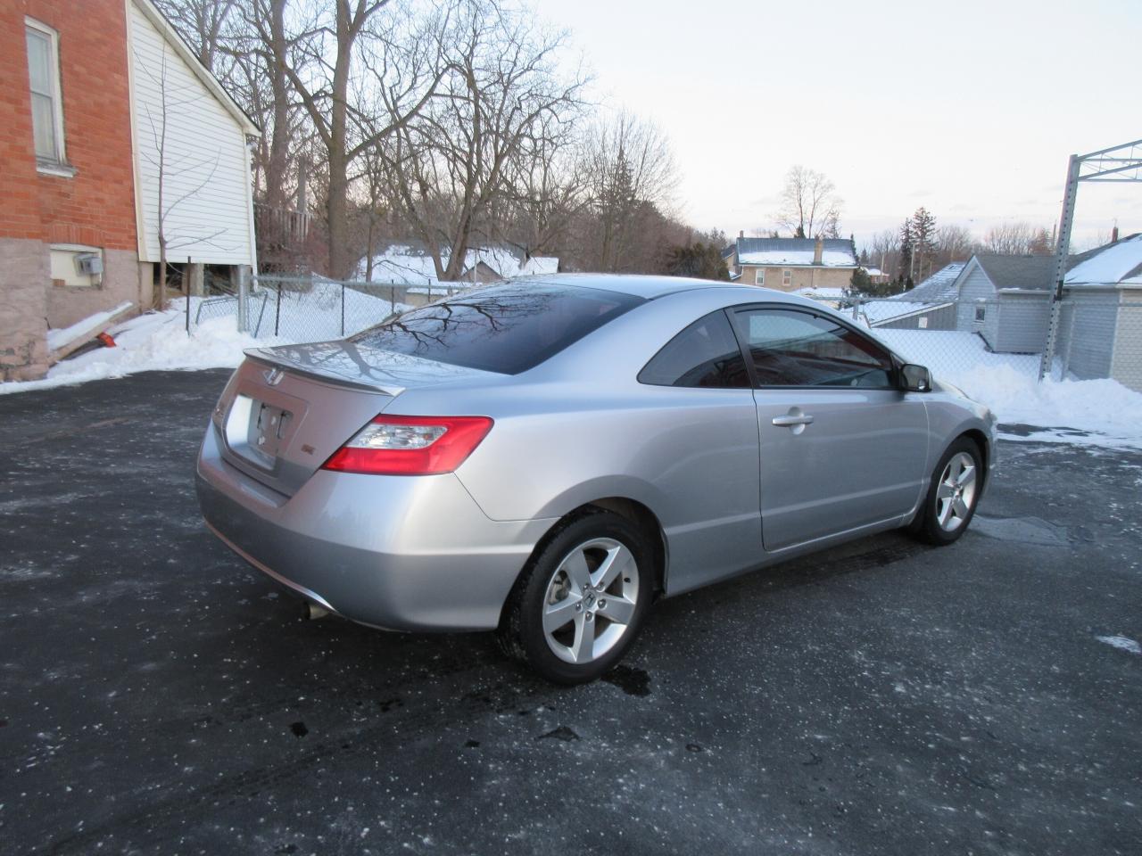 2011 Honda Civic Coupe Lx Photo4