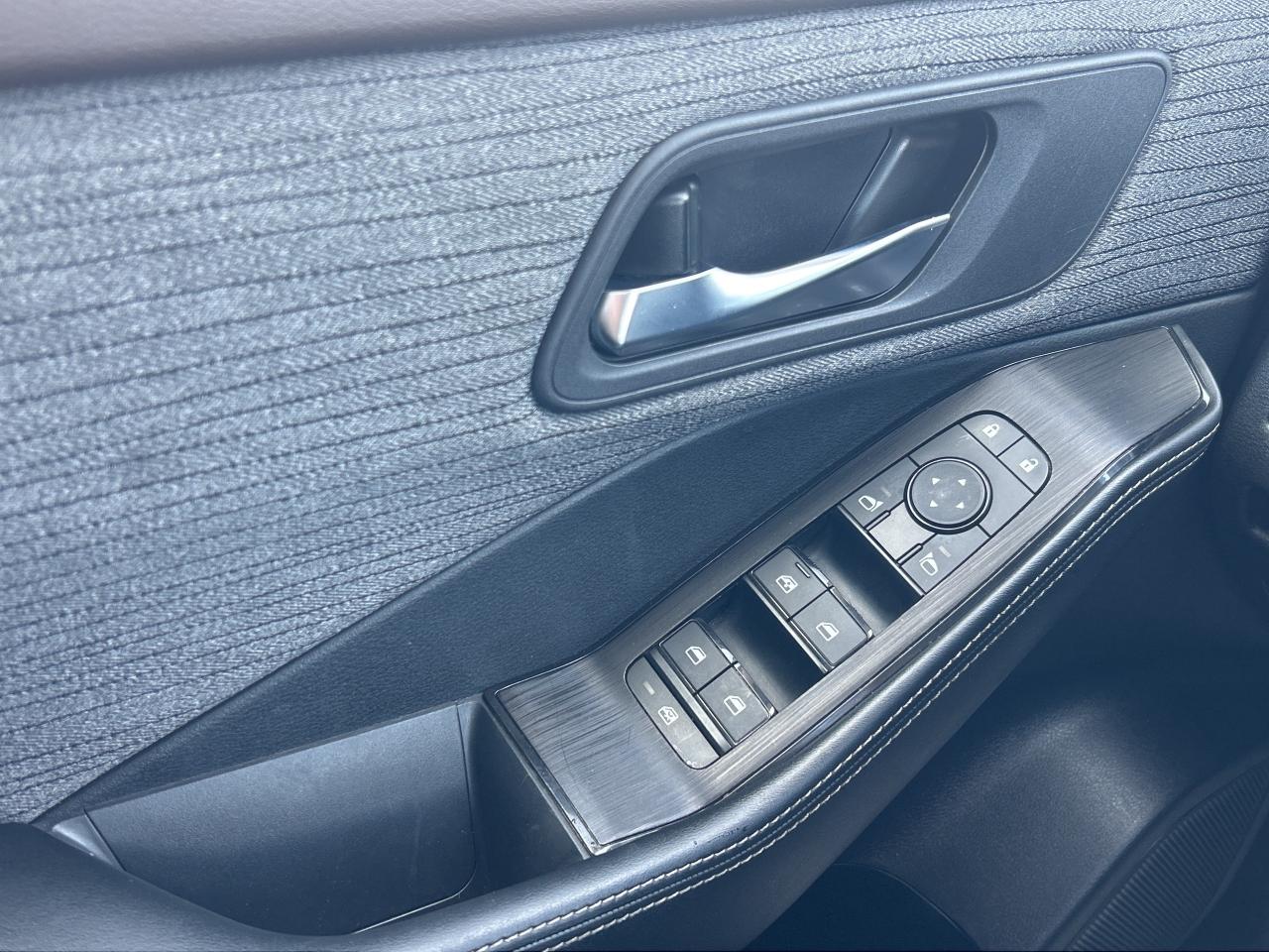 2023 Nissan Rogue SV SUNROOF REMOTE ST AWD CALL NAPANEE 613-354-2100 Photo