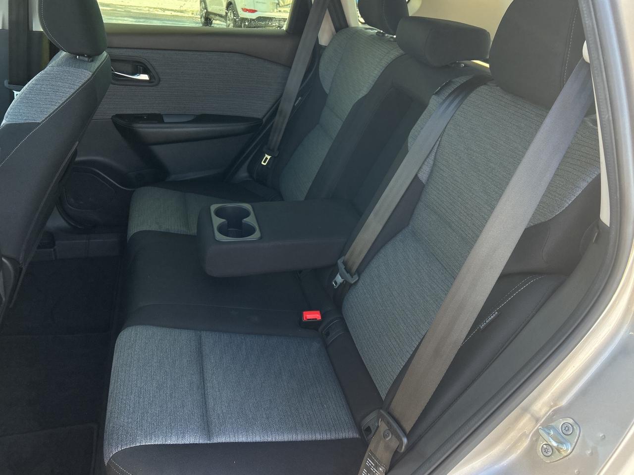 2023 Nissan Rogue SV SUNROOF REMOTE ST AWD CALL NAPANEE 613-354-2100 Photo