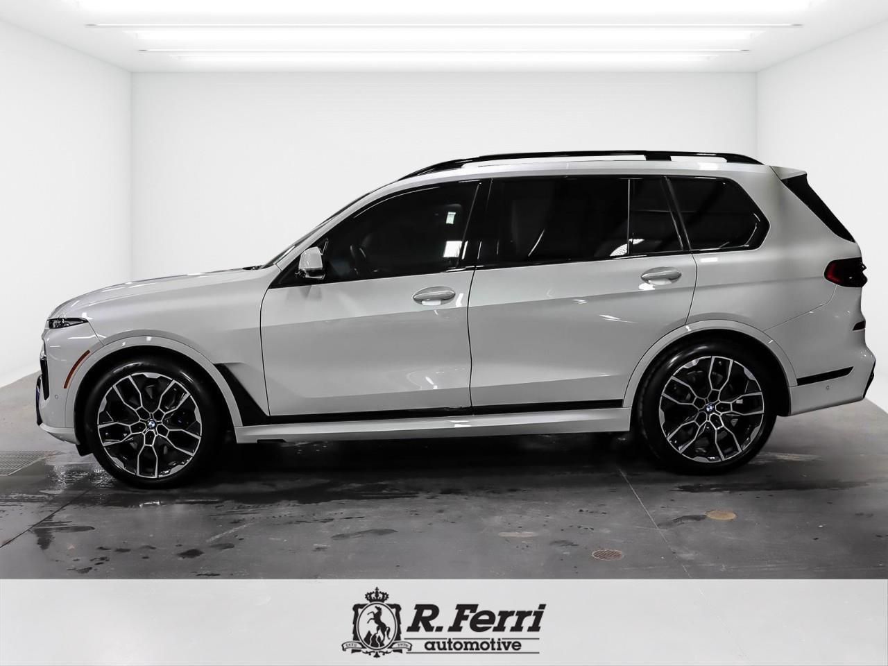 2025 BMW X7 xDrive40i 4dr All-Wheel Drive Sports Activity Vehicle Photo3