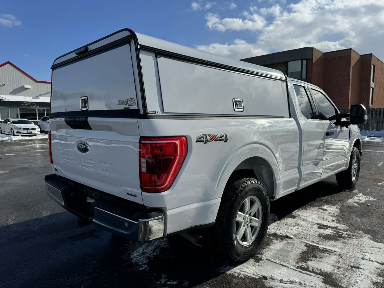 2021 Ford F-150 XLT 4WD Photo4