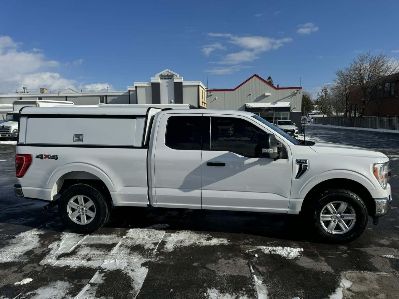 2021 Ford F-150 XLT 4WD Photo
