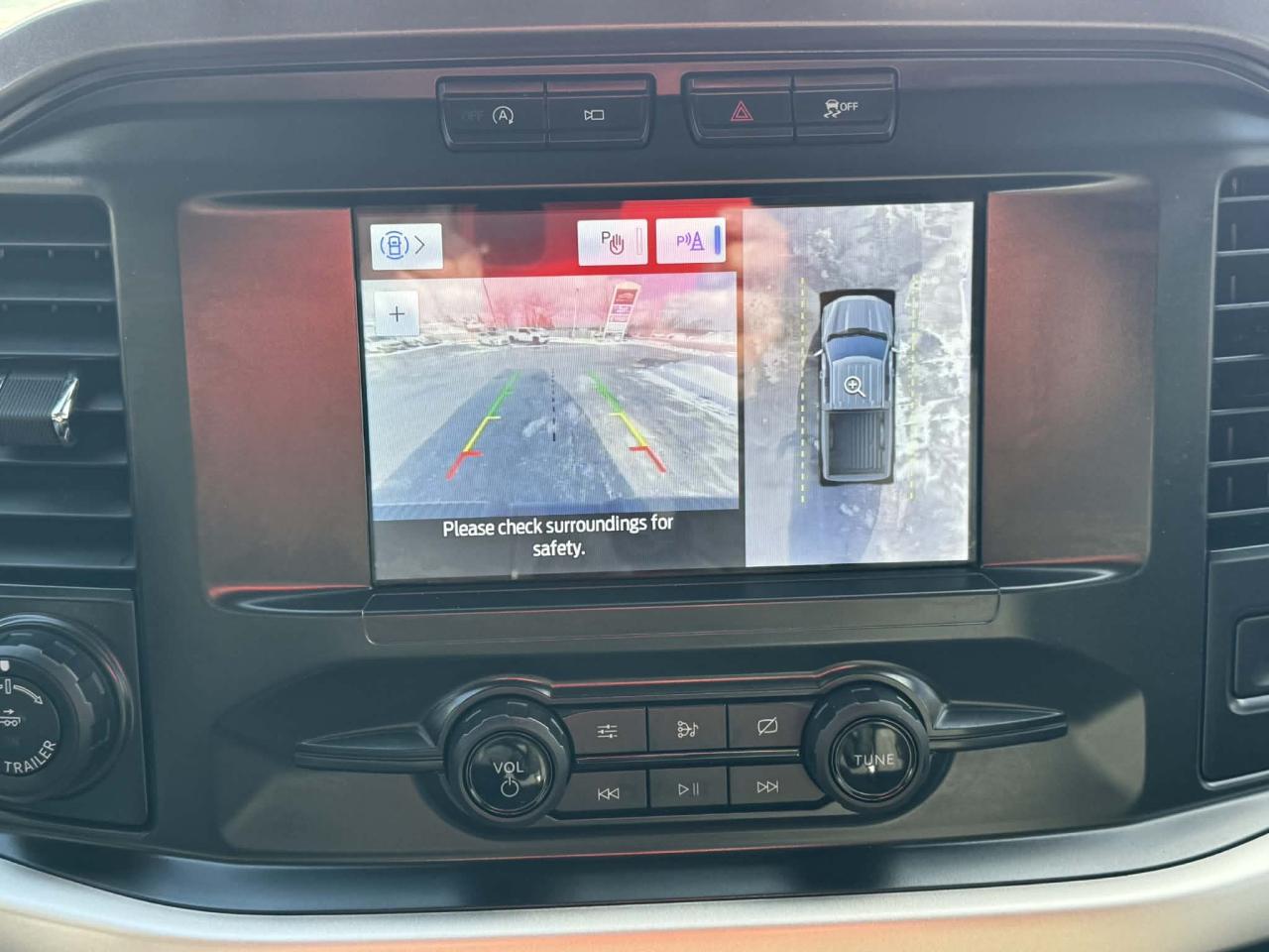 2021 Ford F-150 XLT 4WD Photo