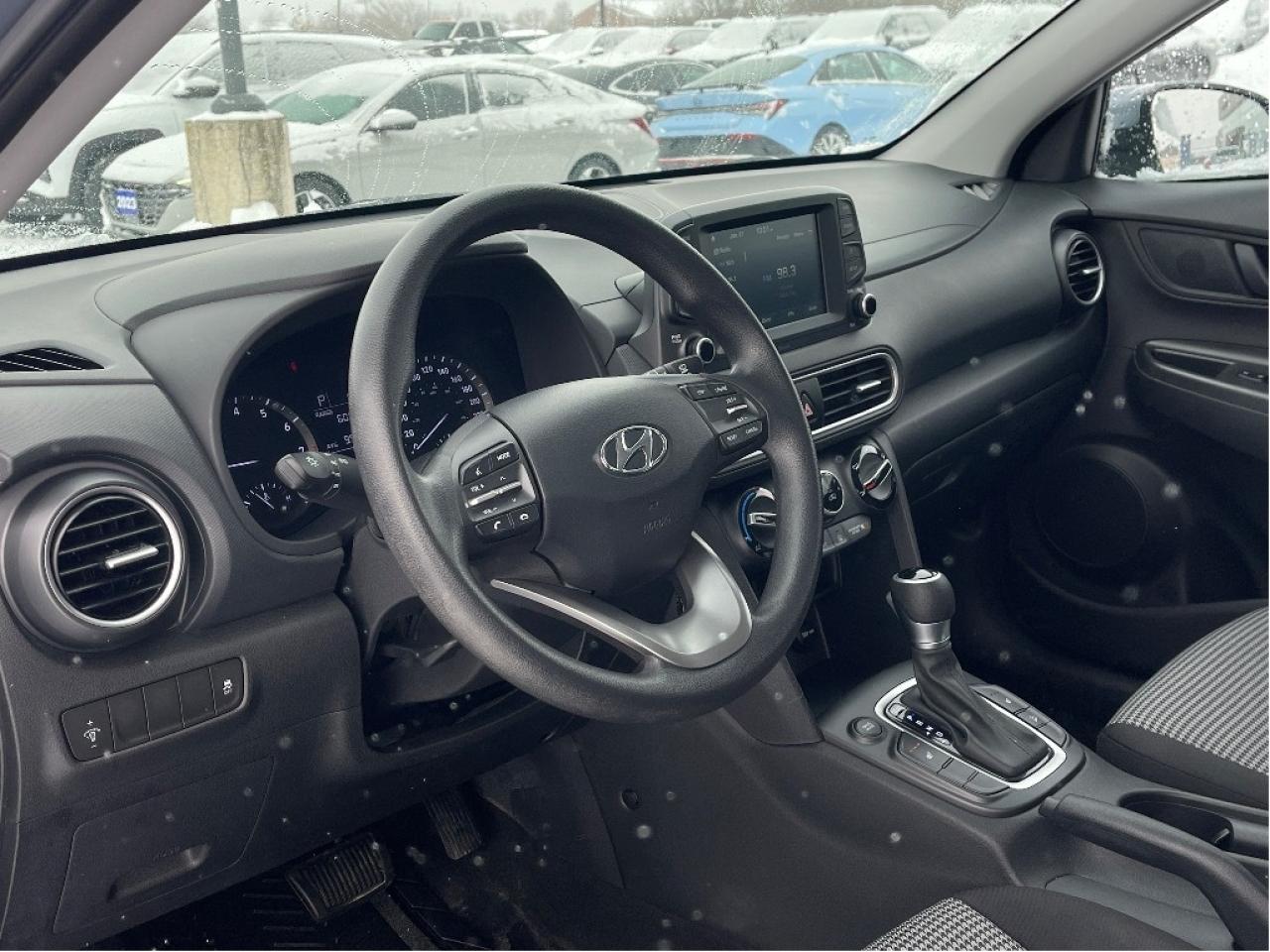 2018 Hyundai KONA 2.0L Essential FWD Photo