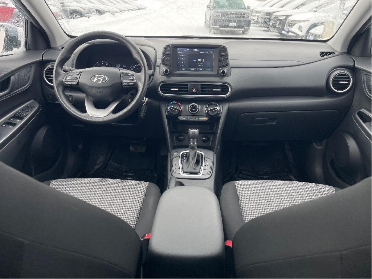 2018 Hyundai KONA 2.0L Essential FWD Photo