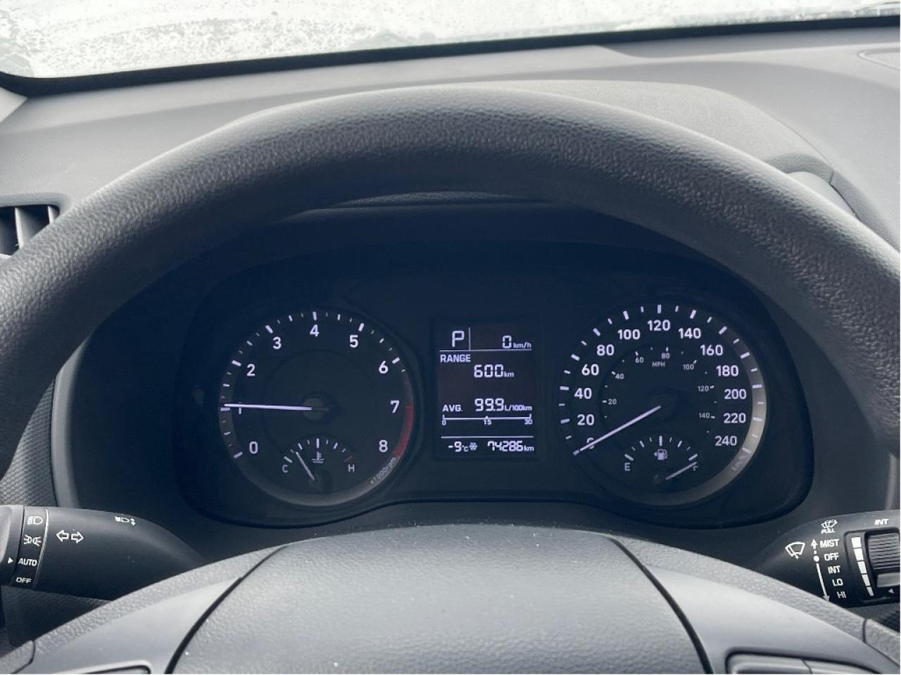 2018 Hyundai KONA 2.0L Essential FWD Photo