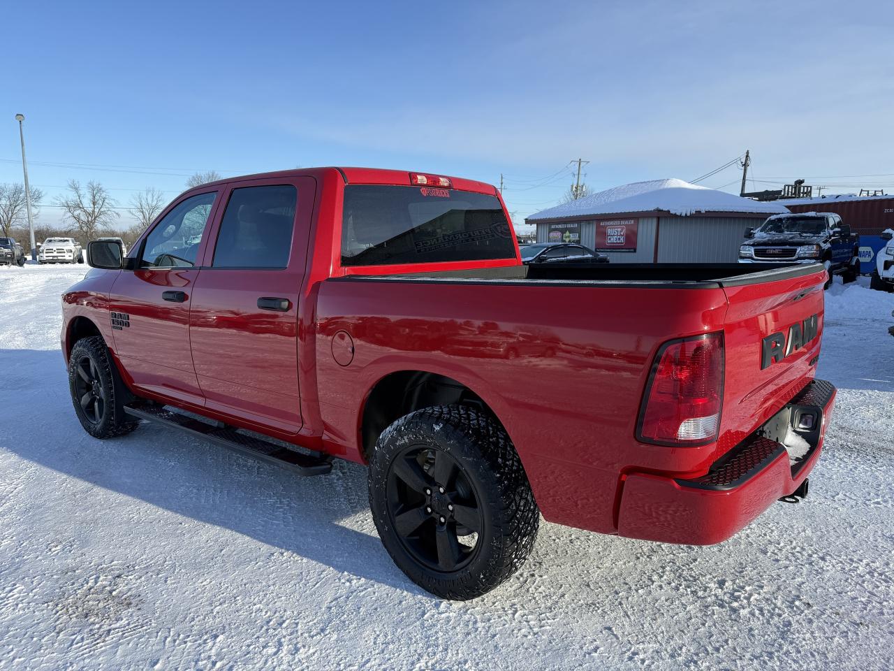 2023 RAM 1500 Classic TRADESMAN 4X4. Photo