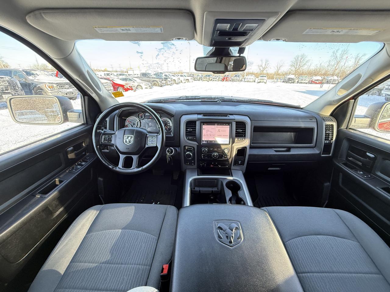 2023 RAM 1500 Classic TRADESMAN 4X4. Photo