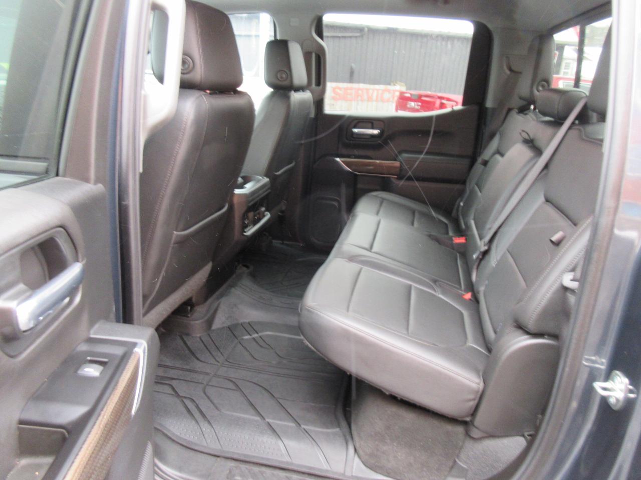 2019 Chevrolet Silverado 1500 4WD Crew Cab 147" LT Trail Boss Photo