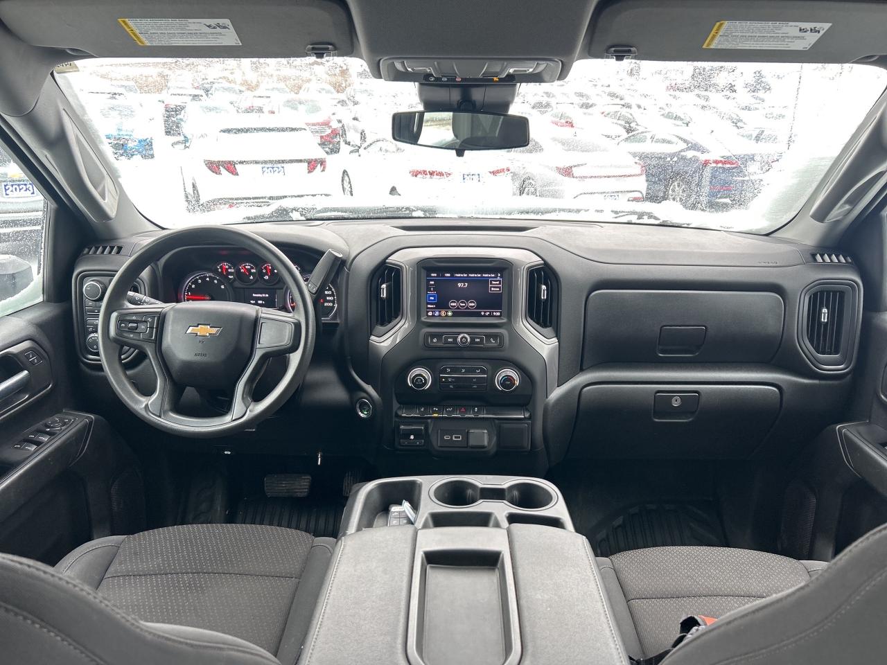 2024 Chevrolet SILVERADO 2500HD Crew Cab 159  Work Truck Photo