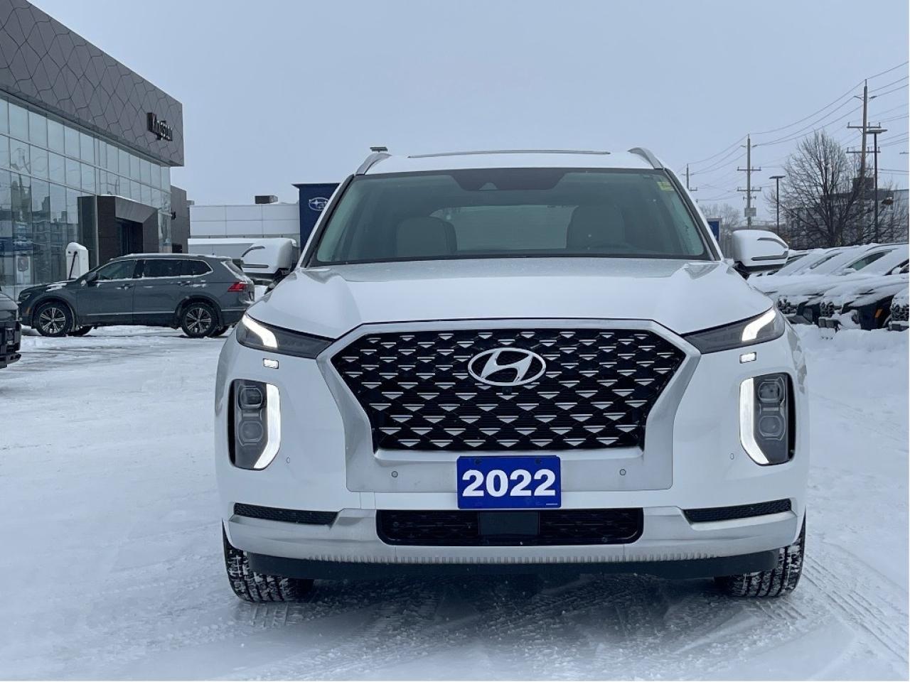 2022 Hyundai PALISADE Ultimate Calligraphy w-Beige 7-Passenger AWD Photo