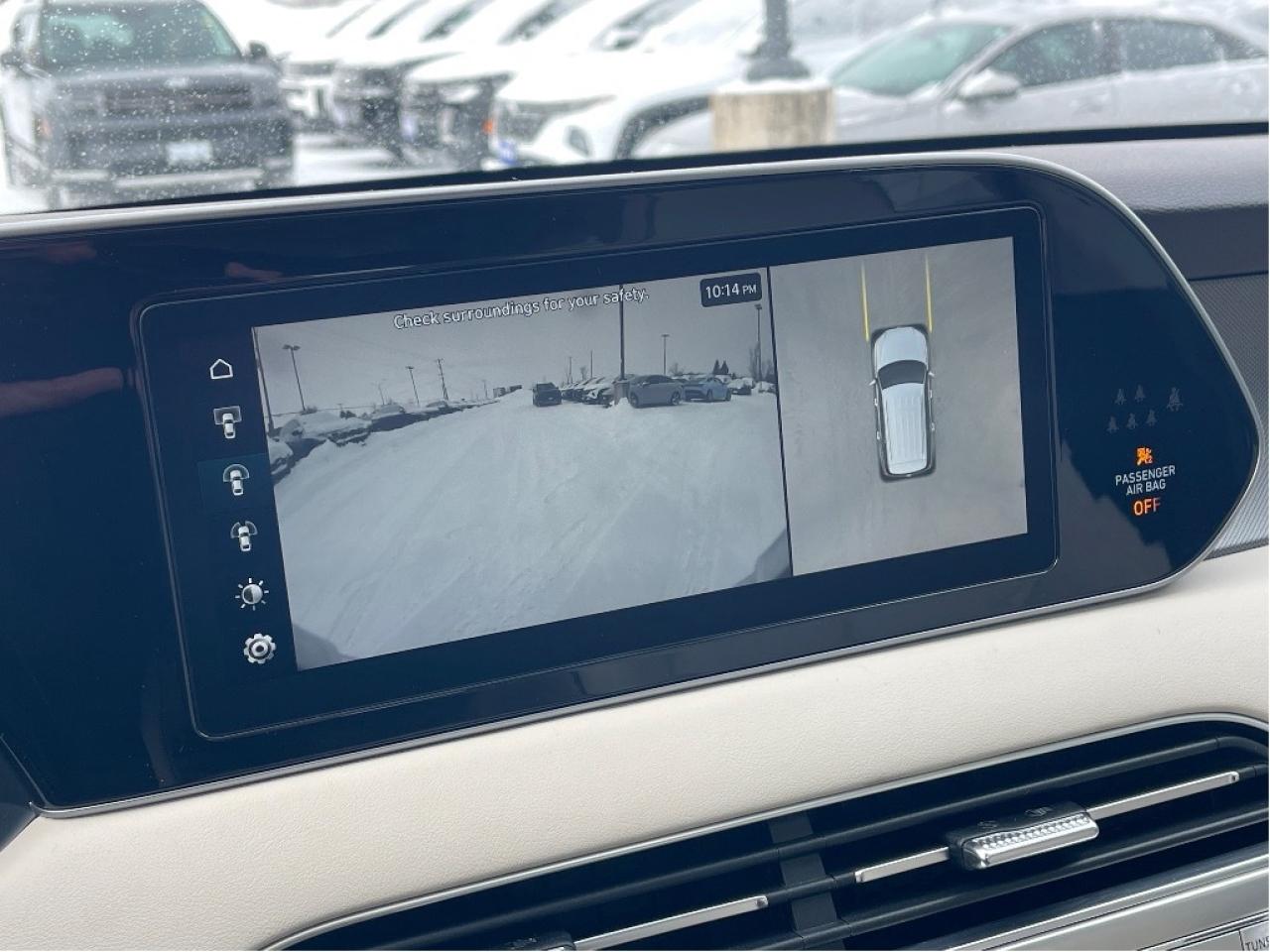 2022 Hyundai PALISADE Ultimate Calligraphy w-Beige 7-Passenger AWD Photo