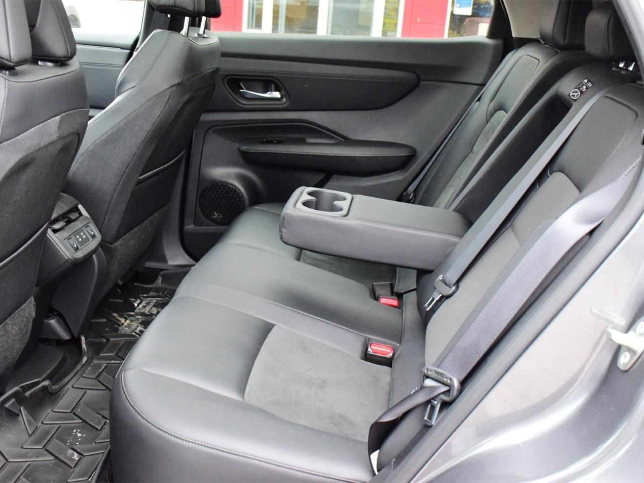 2025 Nissan Ariya EVOLVE 4dr e-4ORCE All-Wheel Drive Photo