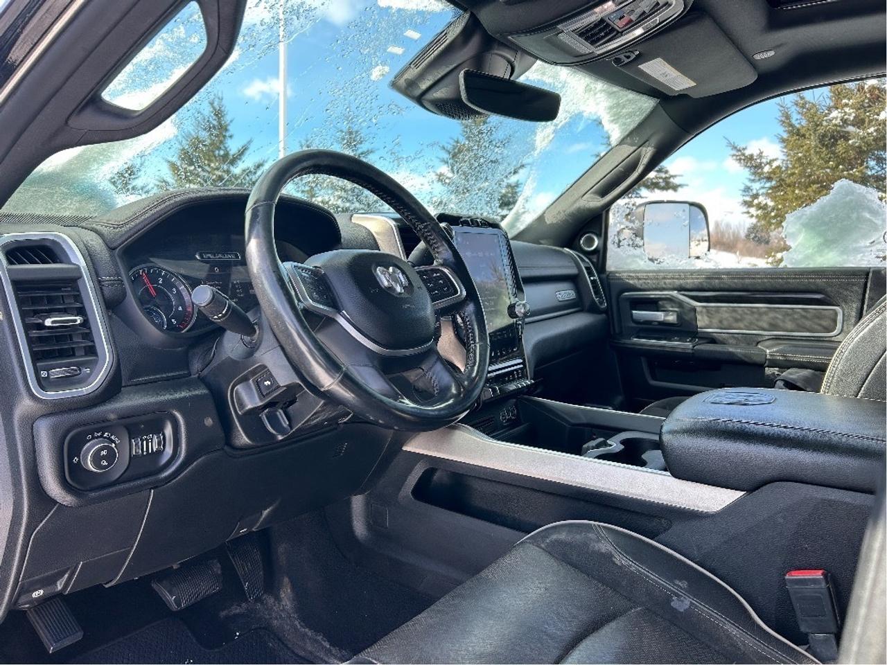 2019 RAM 2500 Laramie 4x4 Crew   6.7L Cummins   Nav.   Sunroof Photo