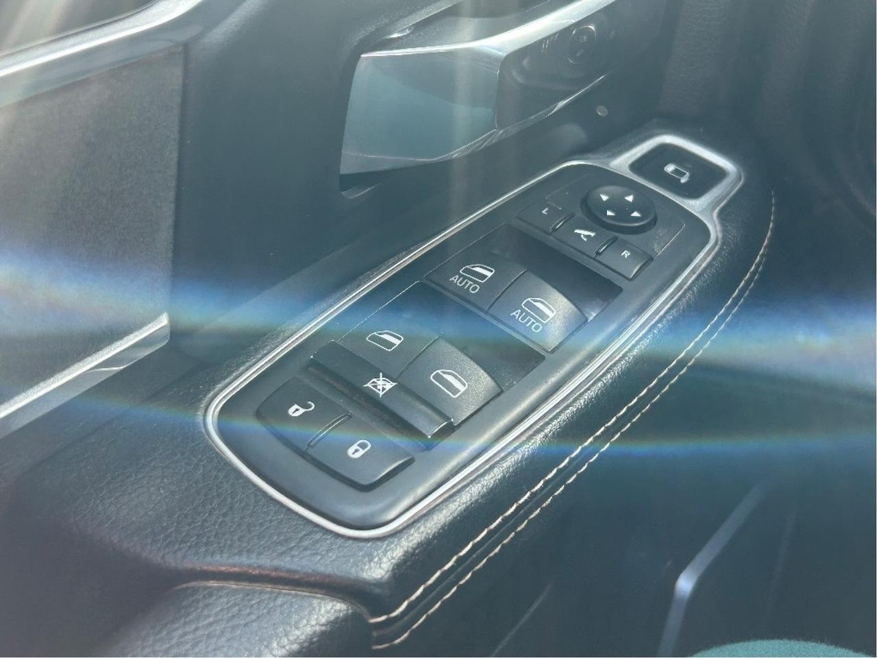 2019 RAM 2500 Laramie 4x4 Crew   6.7L Cummins   Nav.   Sunroof Photo