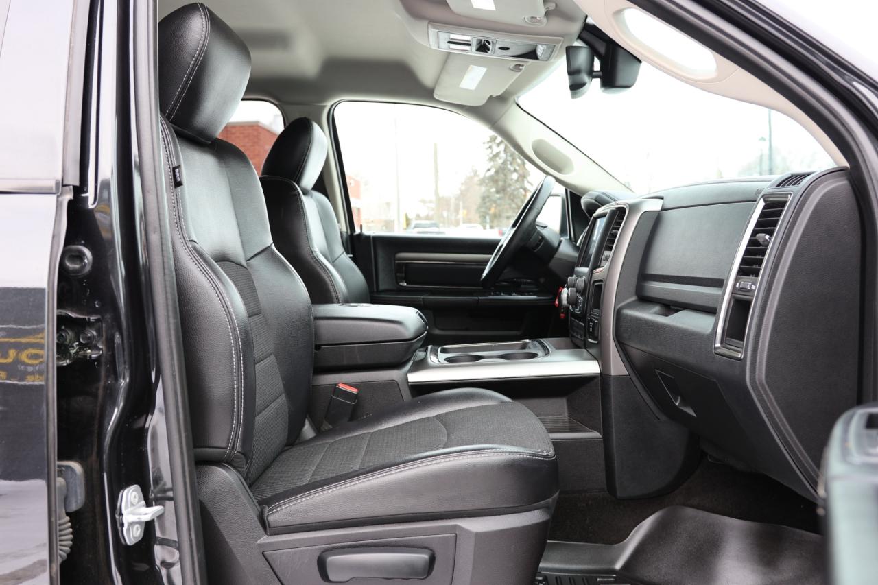 2016 RAM 1500 SPORT-4WD-5.7L HEMI/CREWCAB/P SEAT/B CAM/H SEATS/H Photo