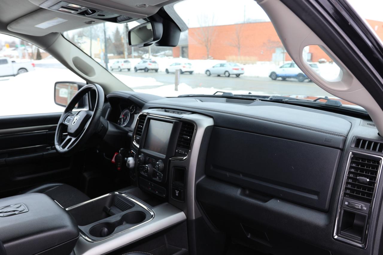 2016 RAM 1500 SPORT-4WD-5.7L HEMI/CREWCAB/P SEAT/B CAM/H SEATS/H Photo