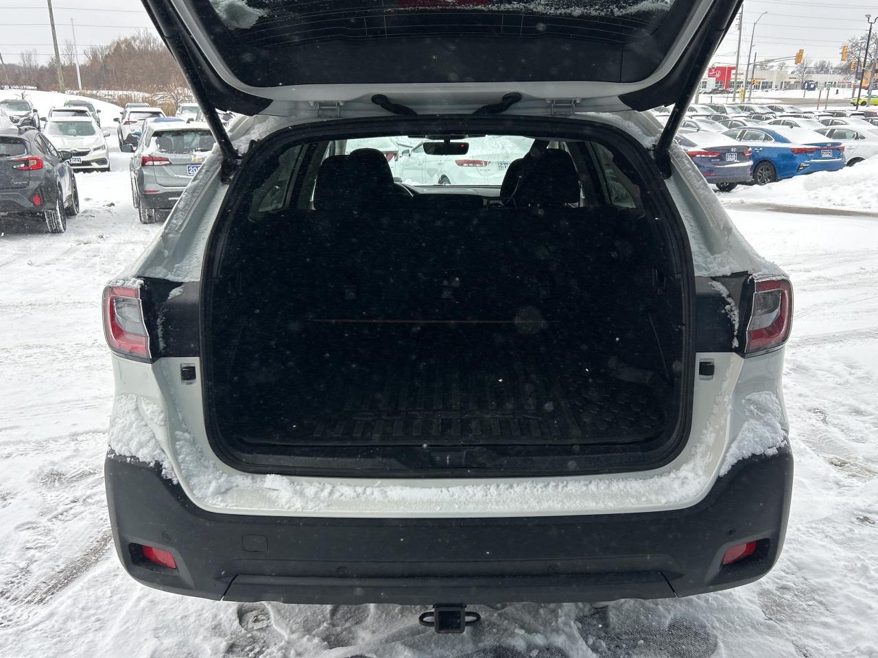 2023 Subaru Outback Touring CVT Photo