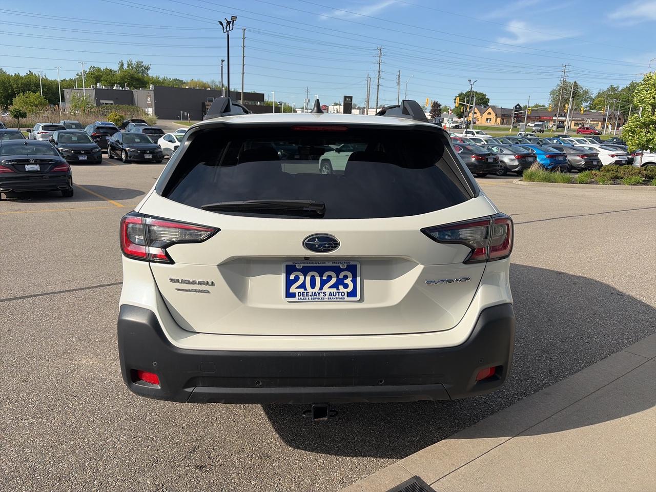 2023 Subaru Outback Touring CVT AWD Photo3