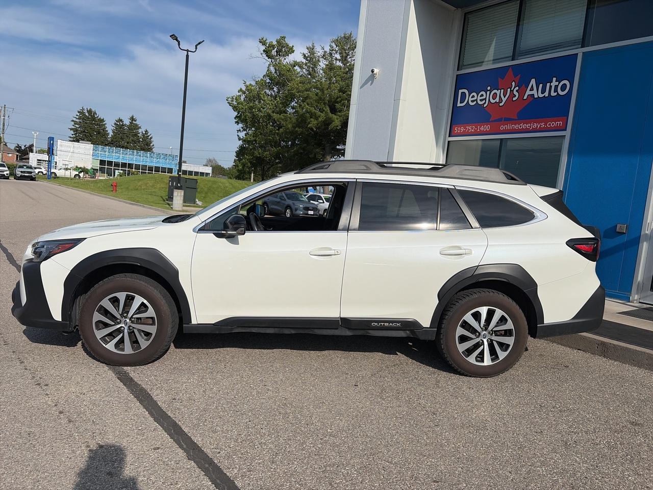 2023 Subaru Outback Touring CVT AWD Photo